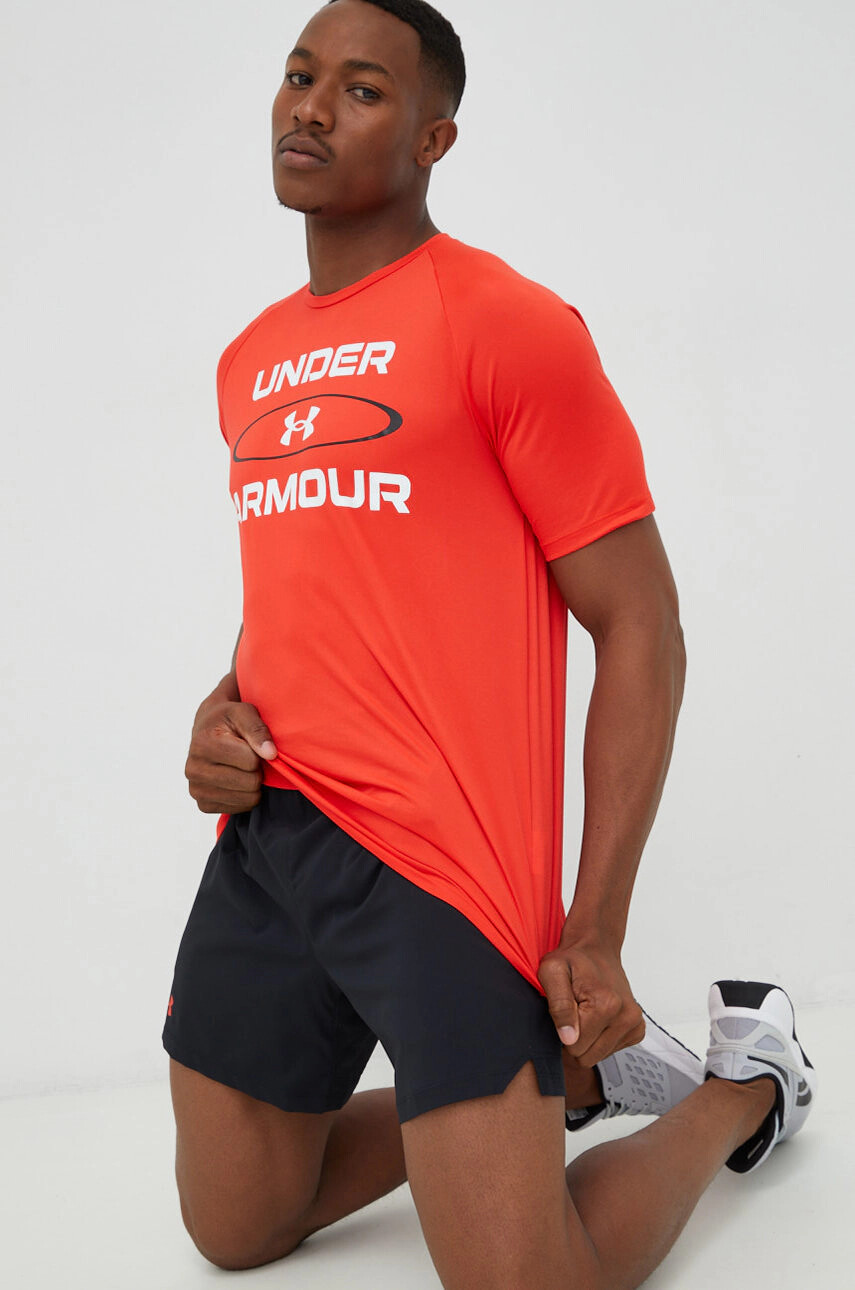 Under Armour Тениска за трениране Tech 2.0 в червено с принт - Pepit.bg