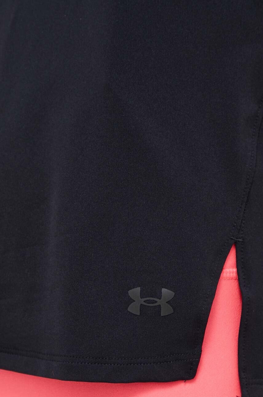 Under Armour Топ за бягане Iso-Chill Laser в черно - Pepit.bg