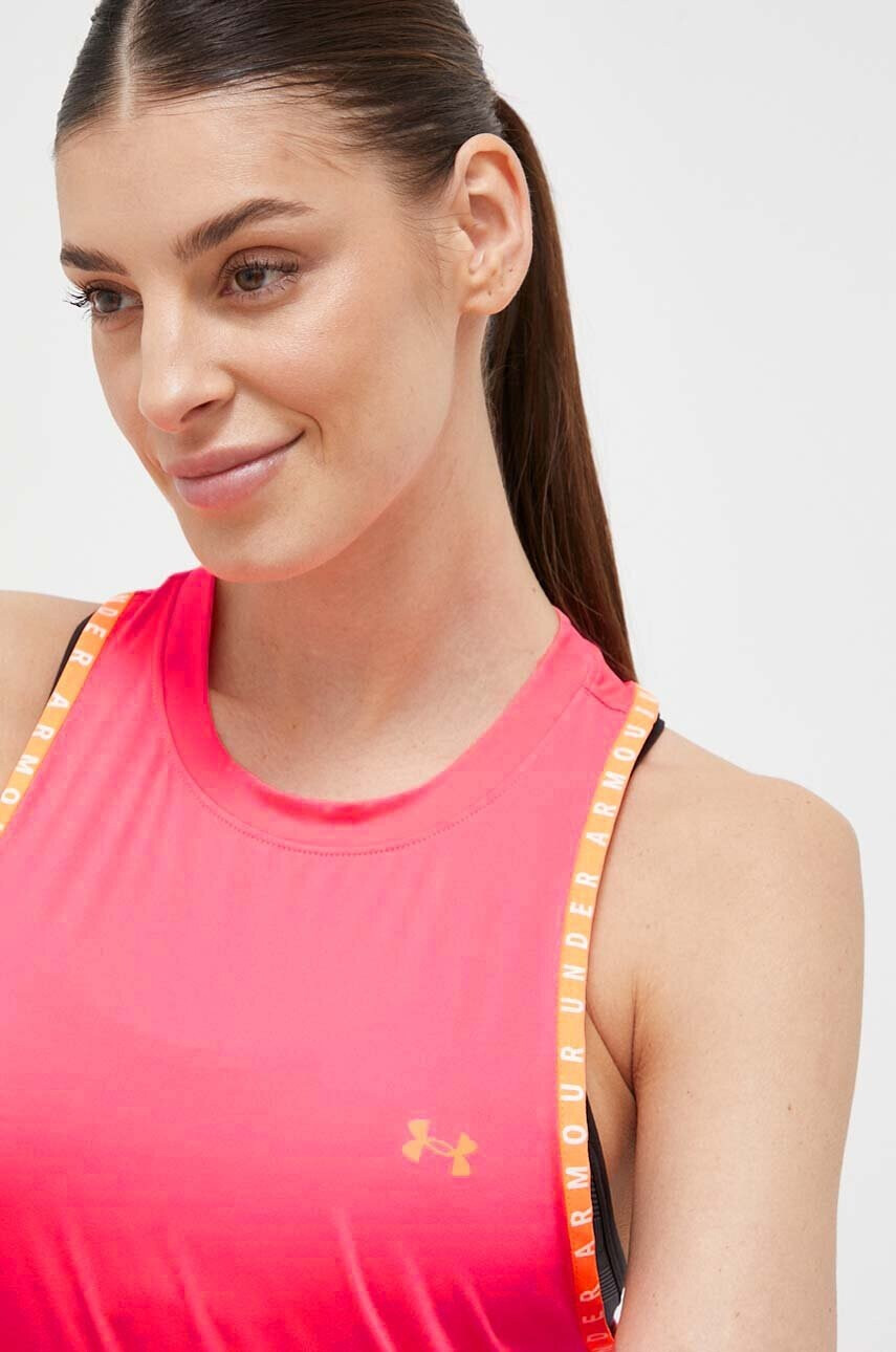 Under Armour Топ за трениране Knockout 2.0 в розово - Pepit.bg