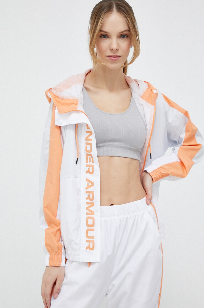 Under Armour Ветровка - Pepit.bg
