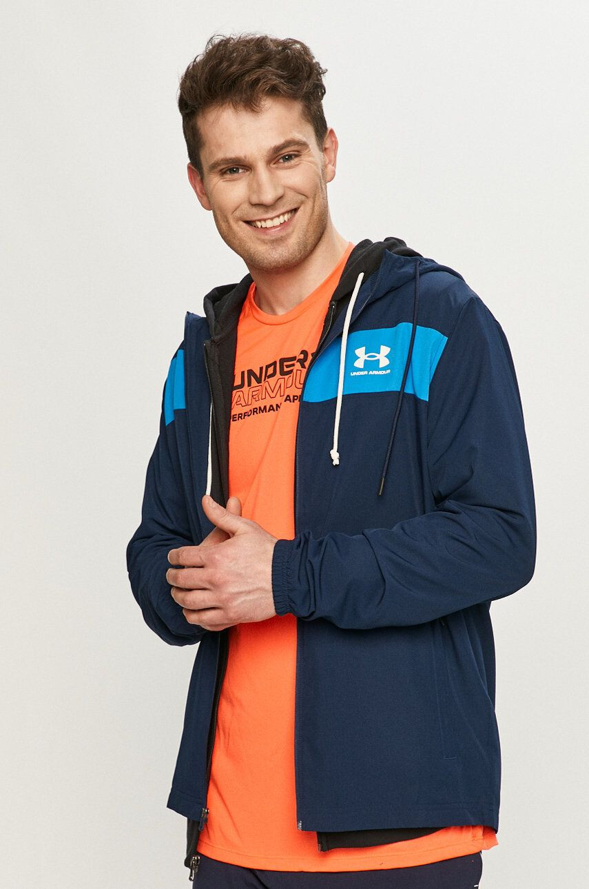 Under Armour Яке 1361621 - Pepit.bg