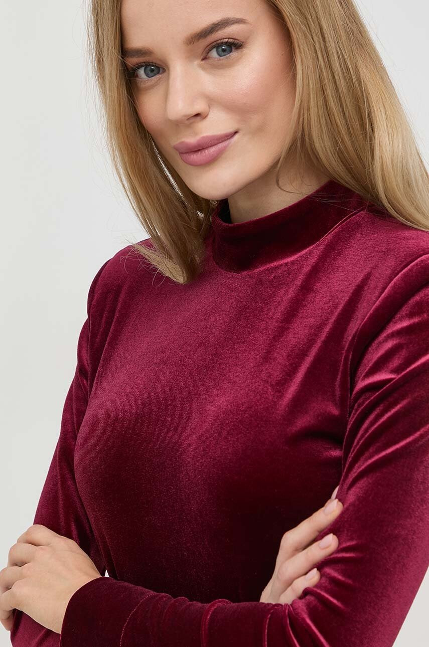 Undress Code Рокля в бежово къс модел разкроен модел - Pepit.bg
