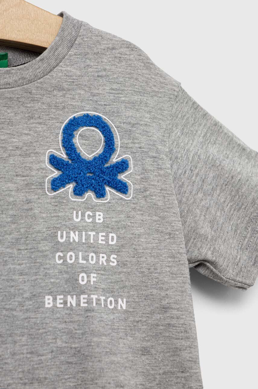 United Colors of Benetton Детска тениска в сиво с принт - Pepit.bg