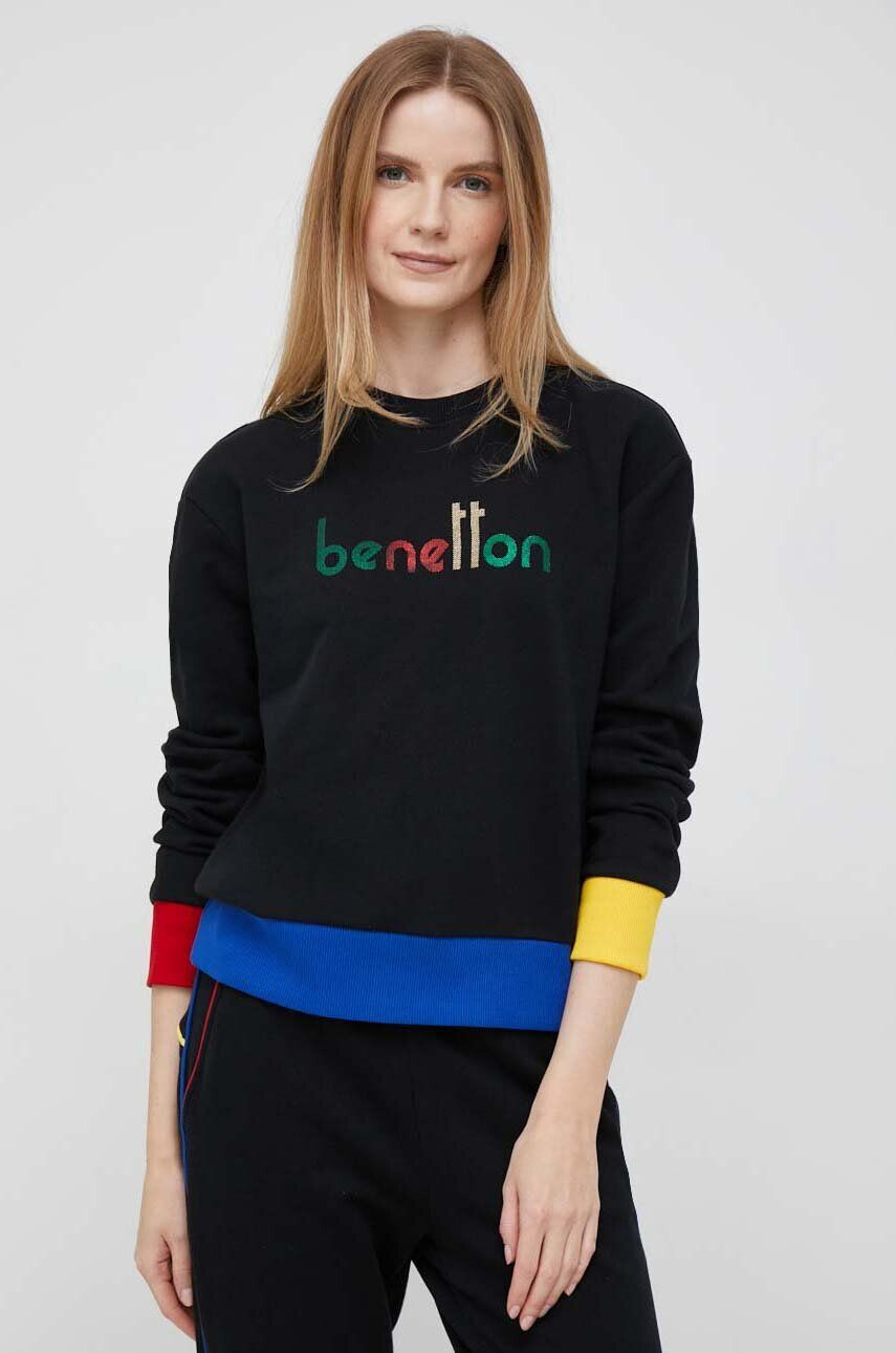 United Colors of Benetton Памучен суичър в черно с десен - Pepit.bg