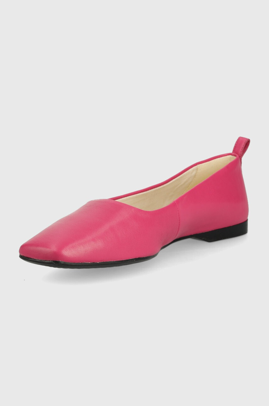 Vagabond Shoemakers Кожени балеринки Delia в лилаво - Pepit.bg