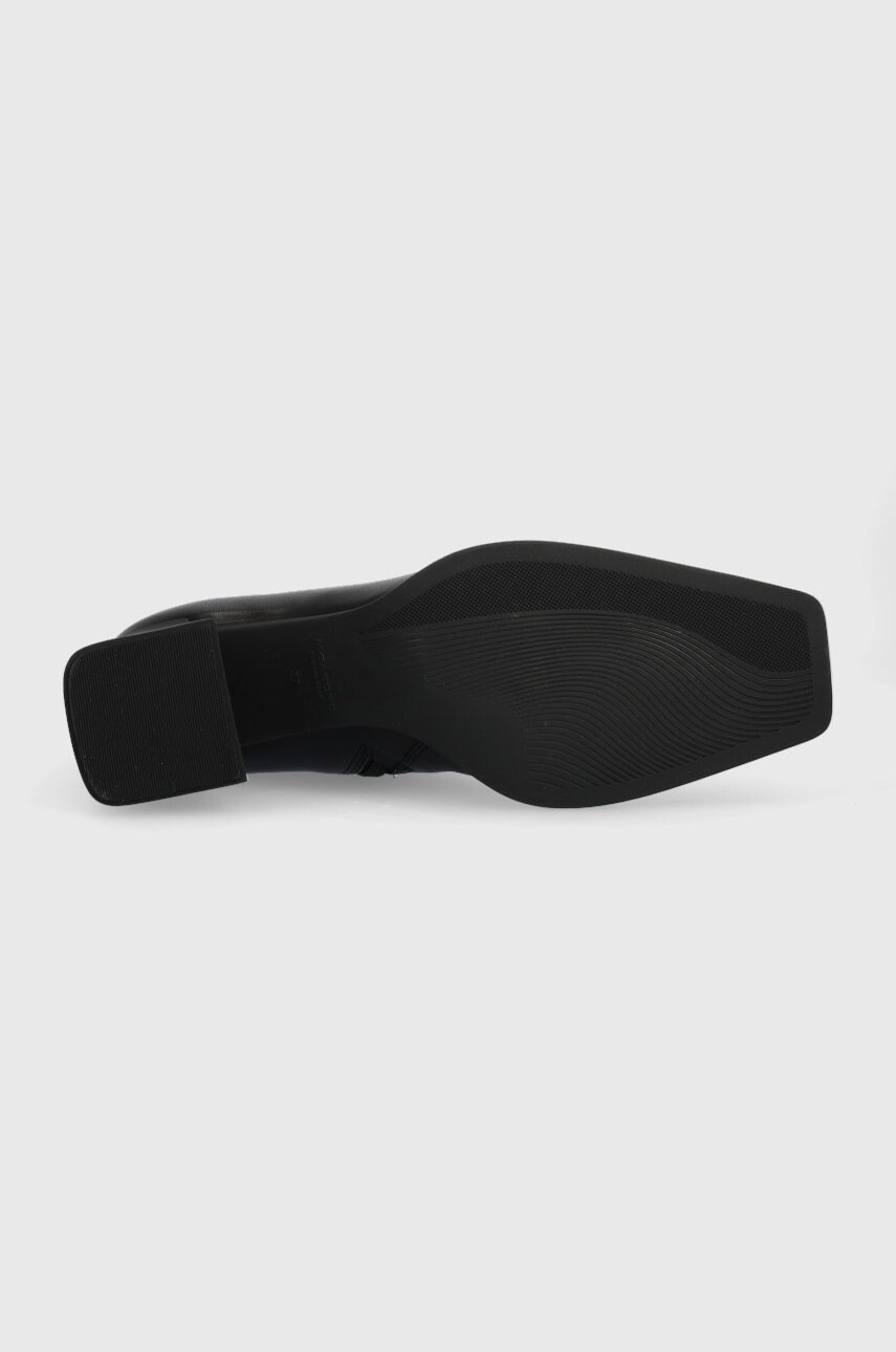 Vagabond Shoemakers Кожени боти Hedda в черно с висок ток - Pepit.bg