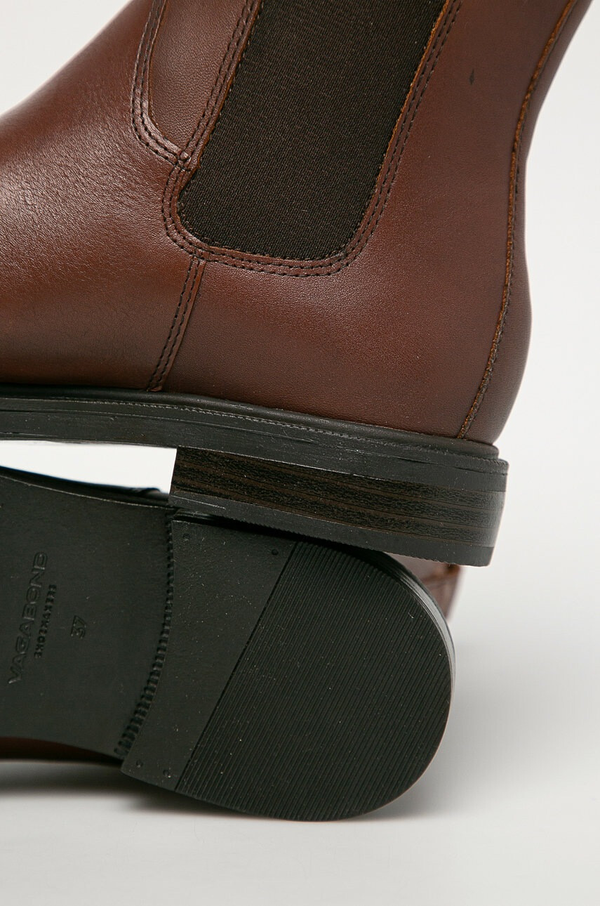 Vagabond Shoemakers Кожени боти челси Amina - Pepit.bg