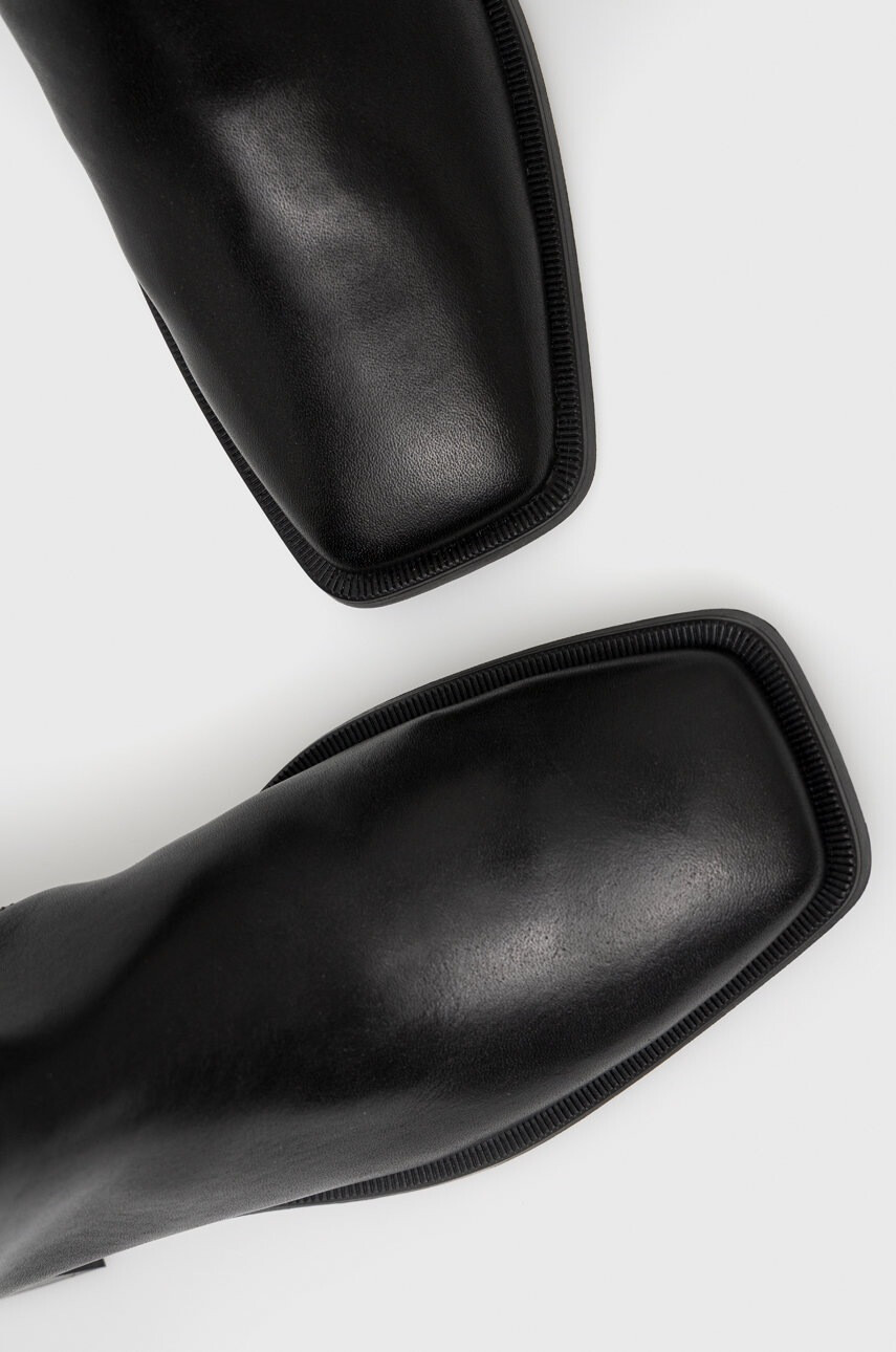 Vagabond Shoemakers Кожени ботуши Blanca в черно с висок ток - Pepit.bg