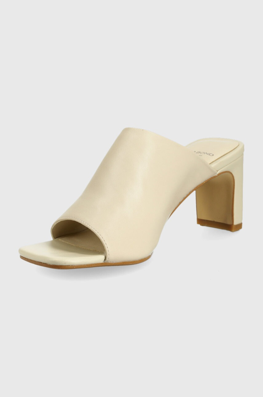 Vagabond Shoemakers Кожени чехли Luisa в бежово с висок ток - Pepit.bg