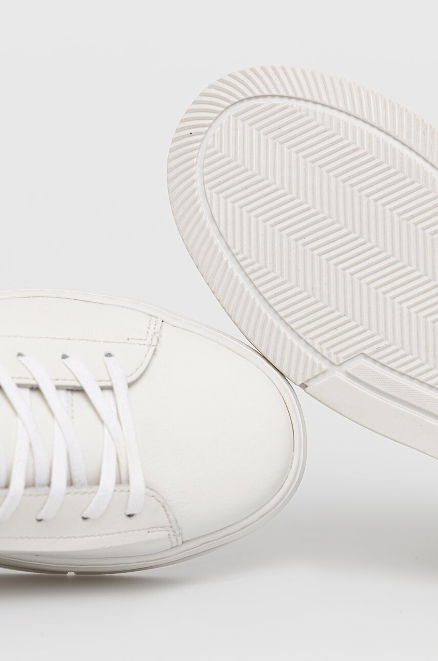 Vagabond Shoemakers Кожени обувки Judy в бяло с платформа - Pepit.bg
