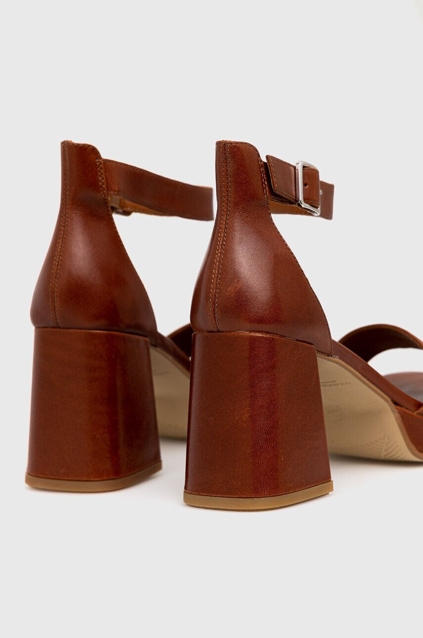 Vagabond Shoemakers Кожени сандали FIONA в кафяво 5515.001.10 - Pepit.bg