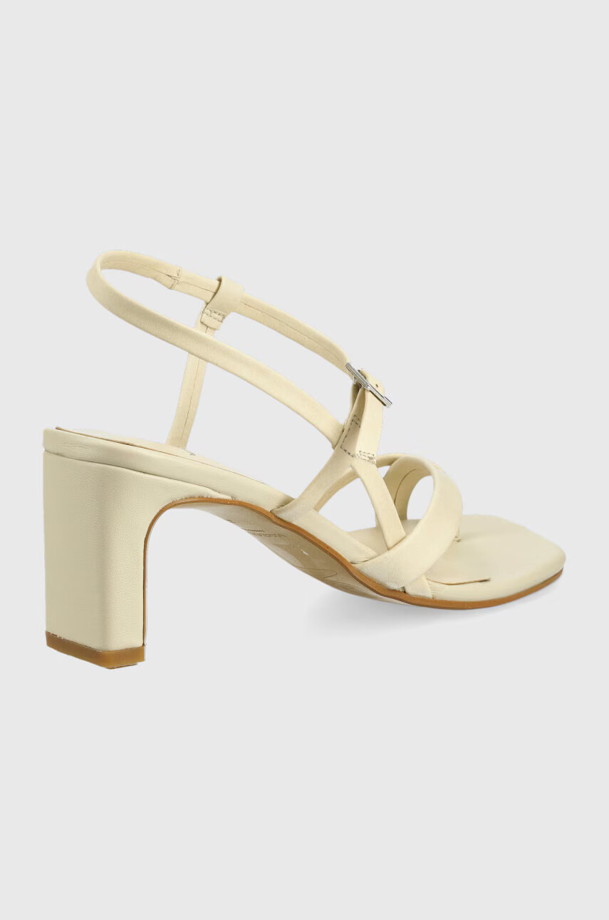 Vagabond Shoemakers Кожени сандали Luisa в бежово - Pepit.bg