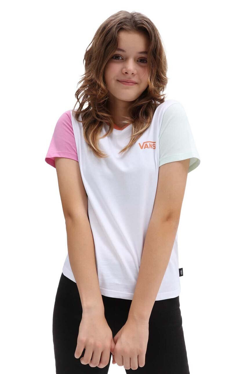 Vans Детска памучна тениска COLORBLOCK CREW WHITE MULTI в бяло с десен - Pepit.bg