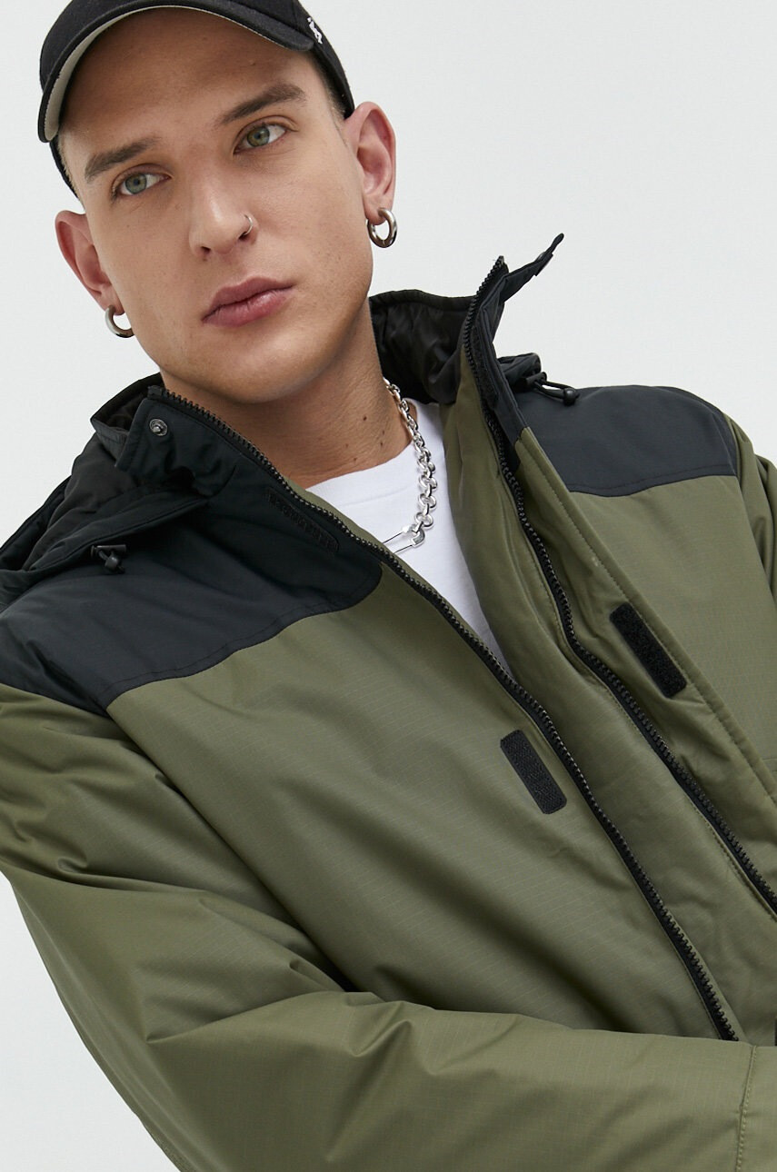 Vans Яке в зелено с преходна изолация - Pepit.bg