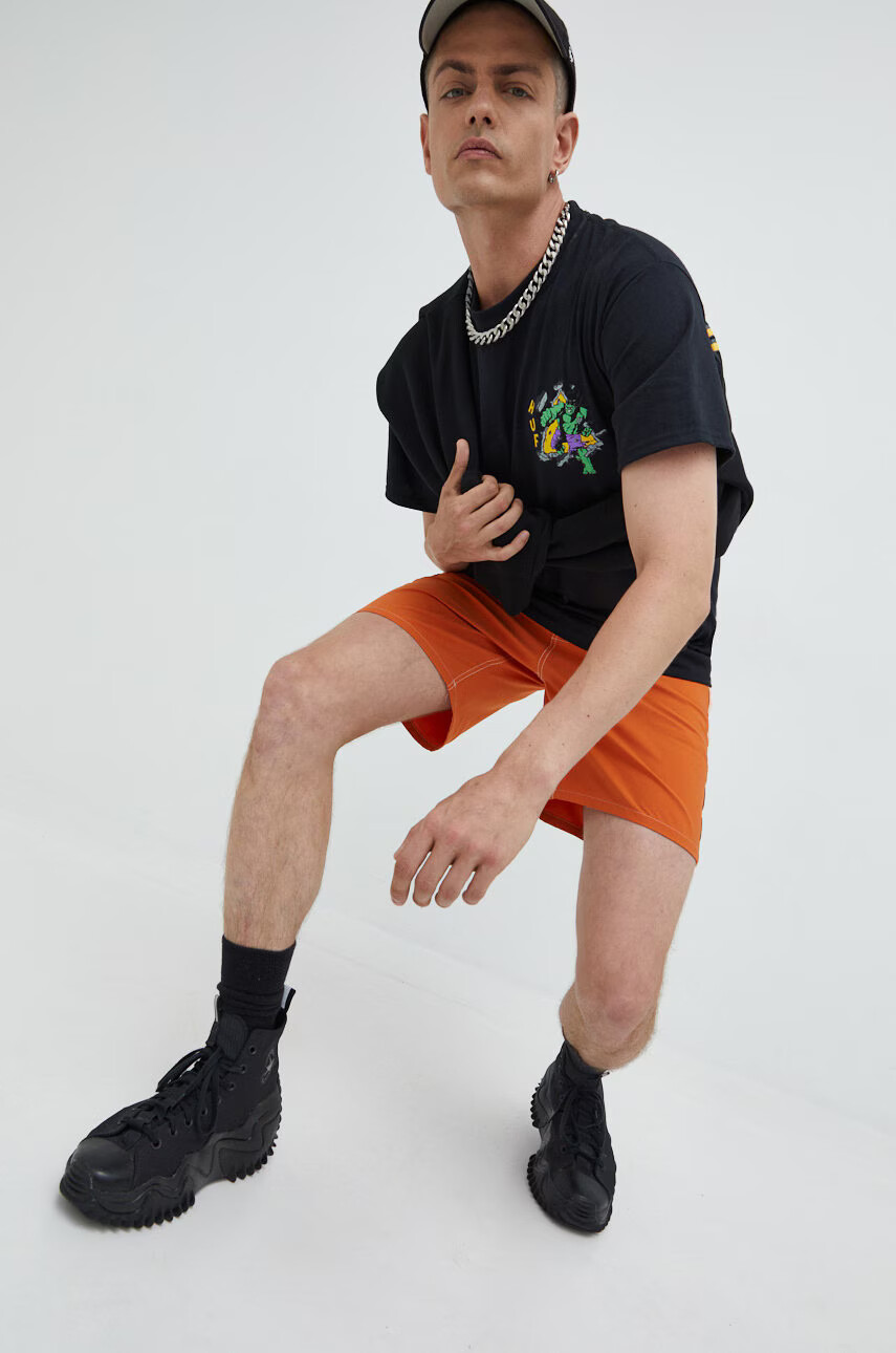 Vans Къси панталони в оранжево - Pepit.bg