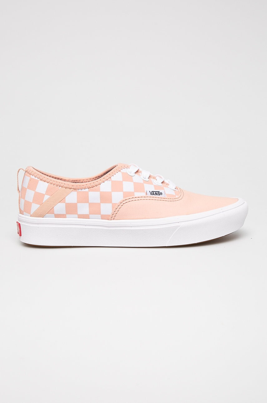 Vans Ниски кецове - Pepit.bg