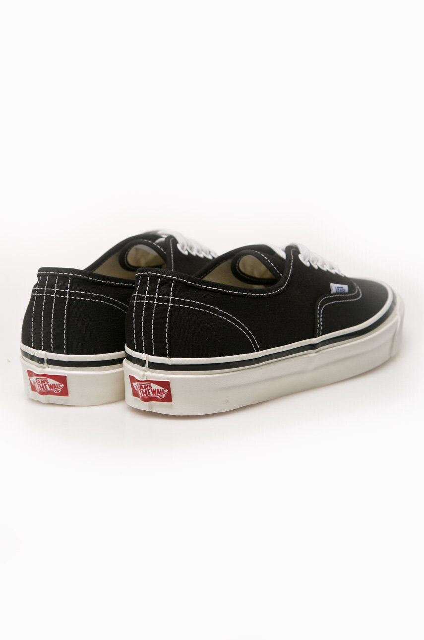 Vans Ниски кецове - Pepit.bg