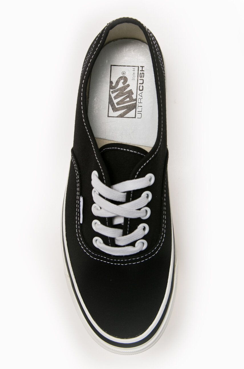 Vans Ниски кецове - Pepit.bg