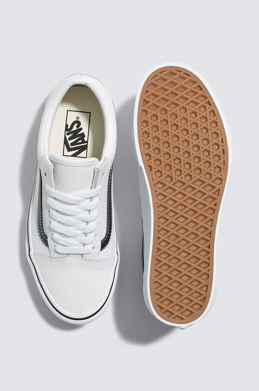 Vans Велурени кецове Old Skool Stackform в бяло VN0A7Q5MTWB1 - Pepit.bg