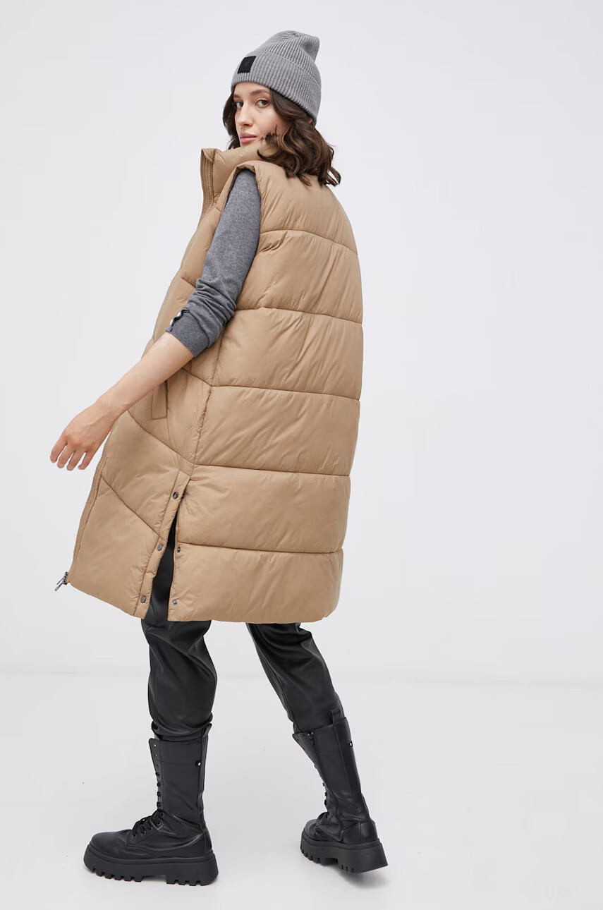 Vero Moda Елек дамски в черно със зимна изолация - Pepit.bg