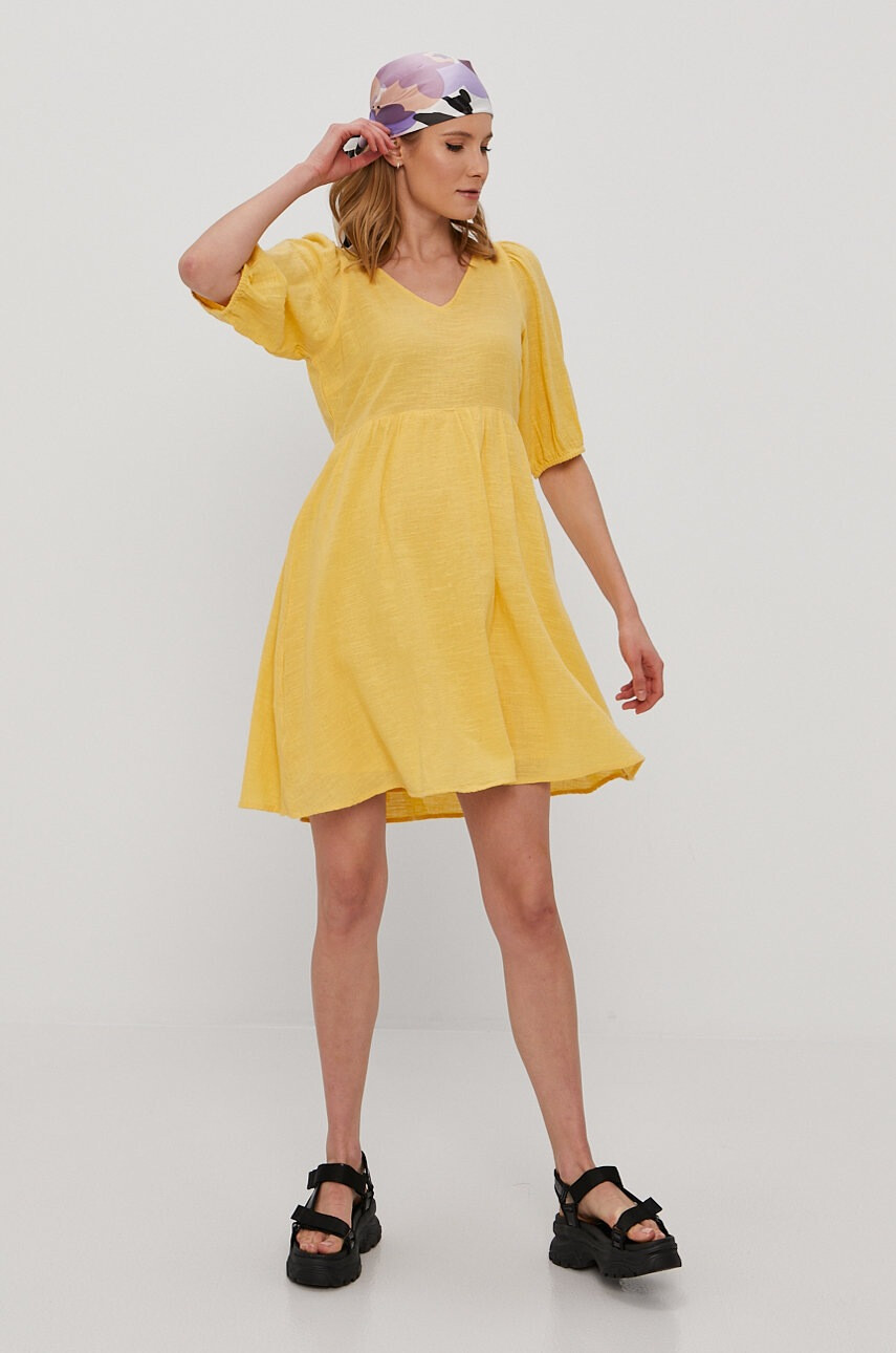 Vero Moda Рокля - Pepit.bg