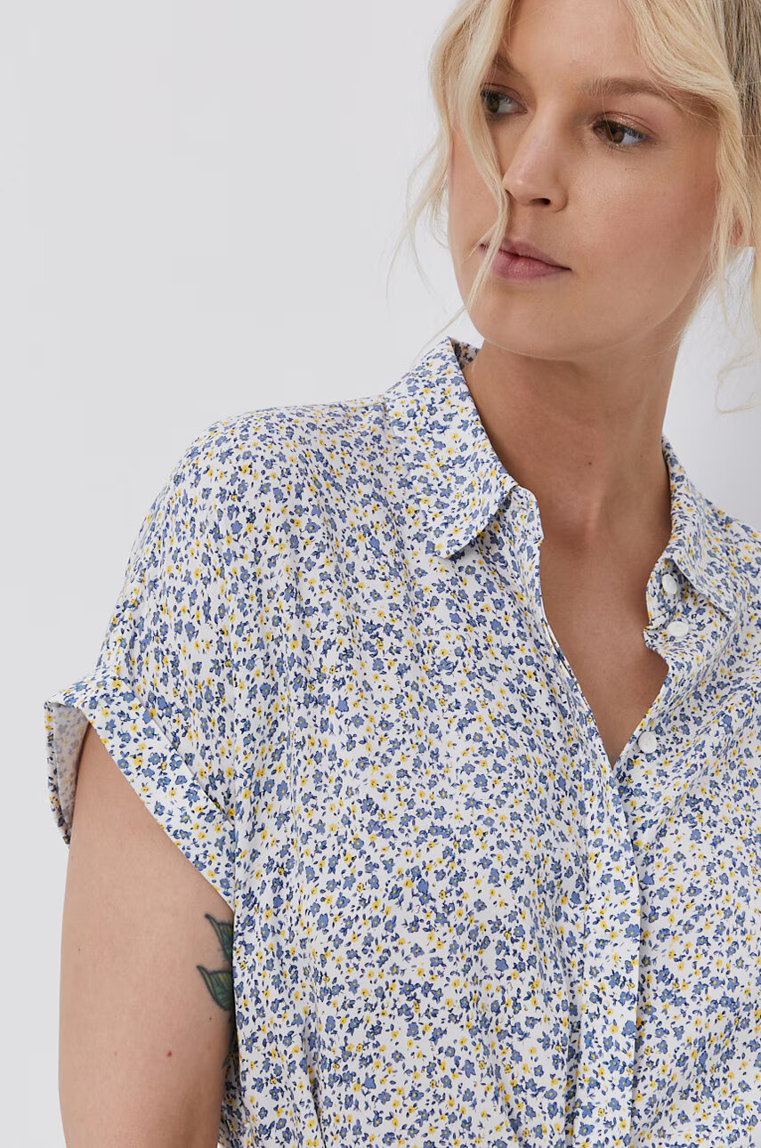 Vero Moda Рокля в бяло среднодълъг модел със стандартна кройка - Pepit.bg