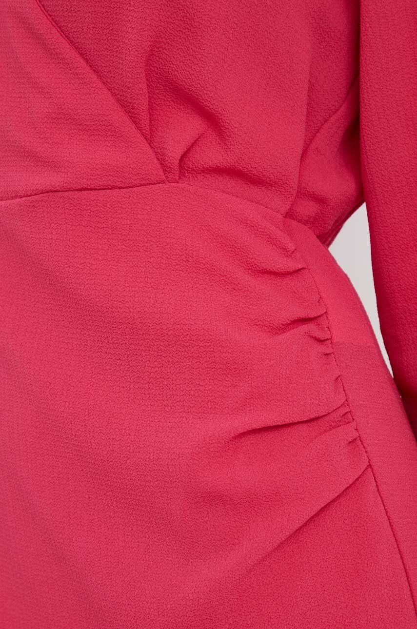 Vero Moda Рокля в розово къс модел със стандартна кройка - Pepit.bg