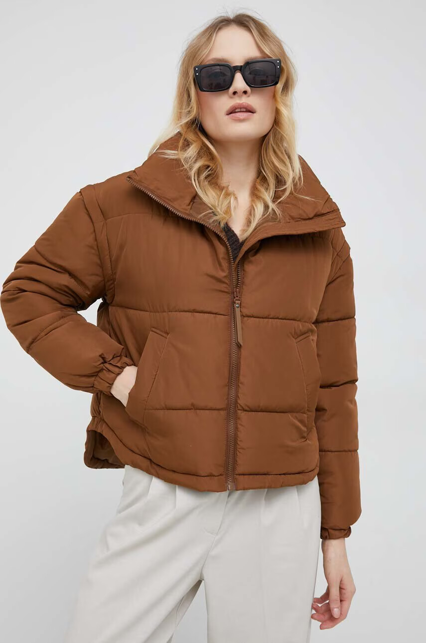 Vero Moda Яке в кафяво с преходна изолация - Pepit.bg