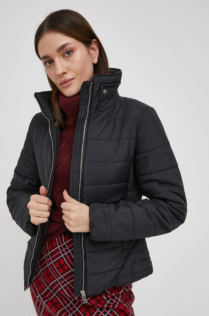 Vero Moda Яке дамско в черно с преходна изолация - Pepit.bg