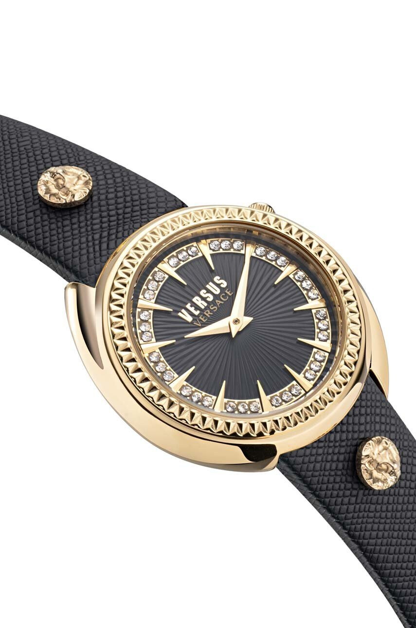 Versus Versace Часовник дамски в черно - Pepit.bg