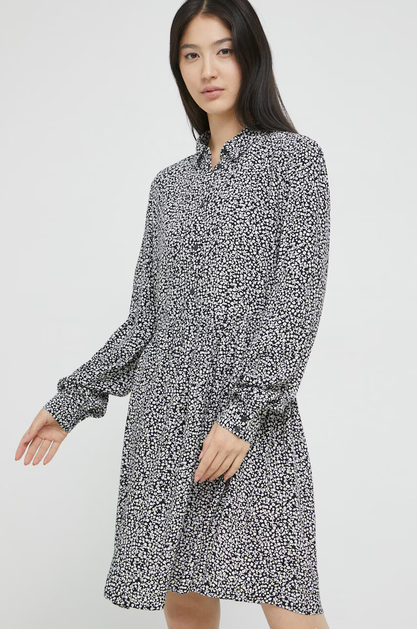 Vila Рокля в черно къс модел разкроен модел - Pepit.bg