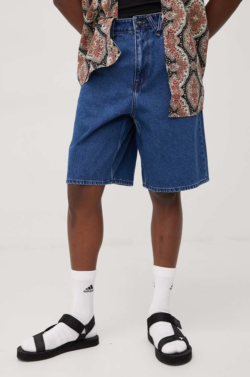 Volcom Дънкови къси панталони - Pepit.bg
