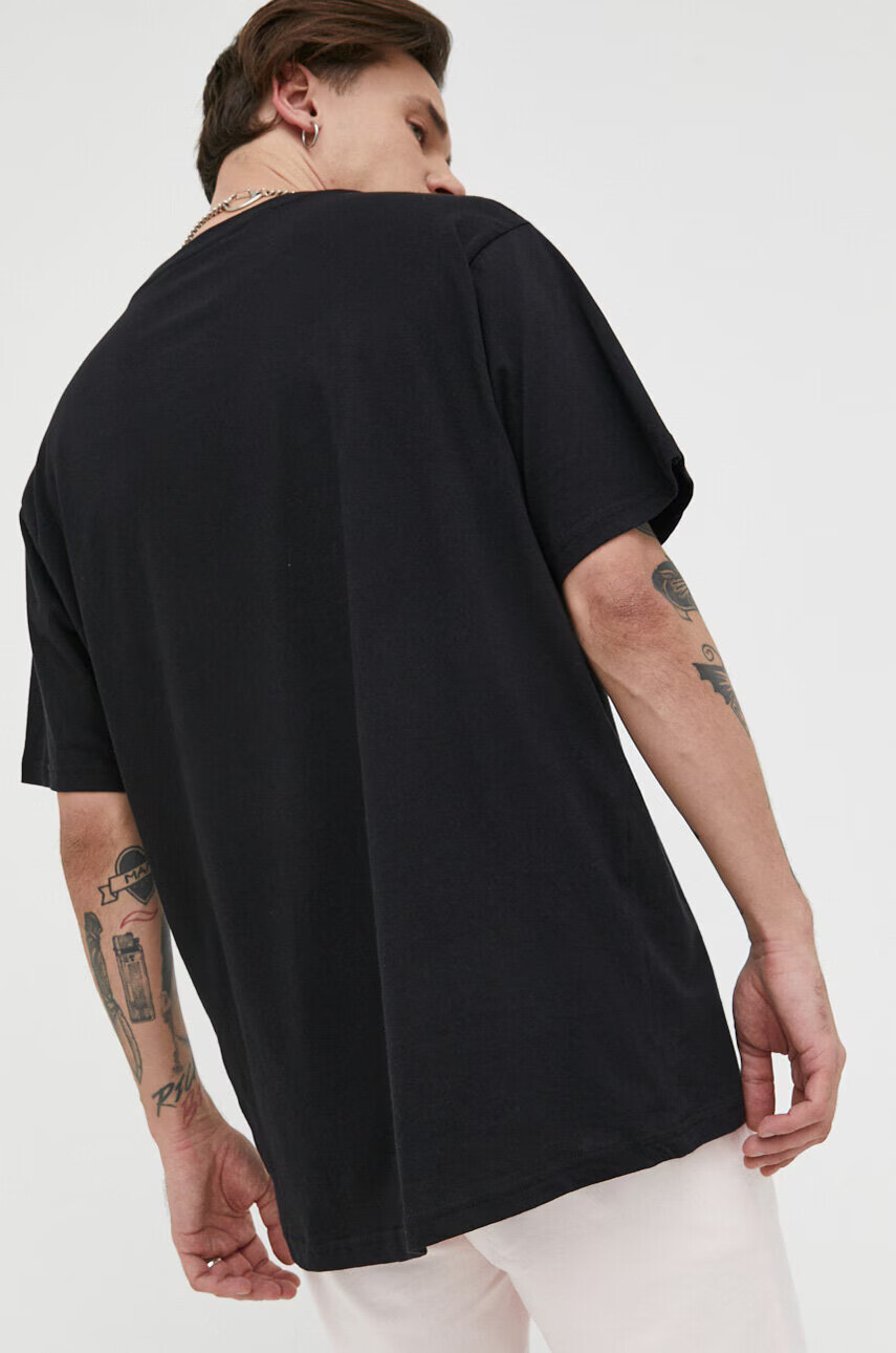 Volcom Памучна тениска X Justin Hager в черно с принт - Pepit.bg