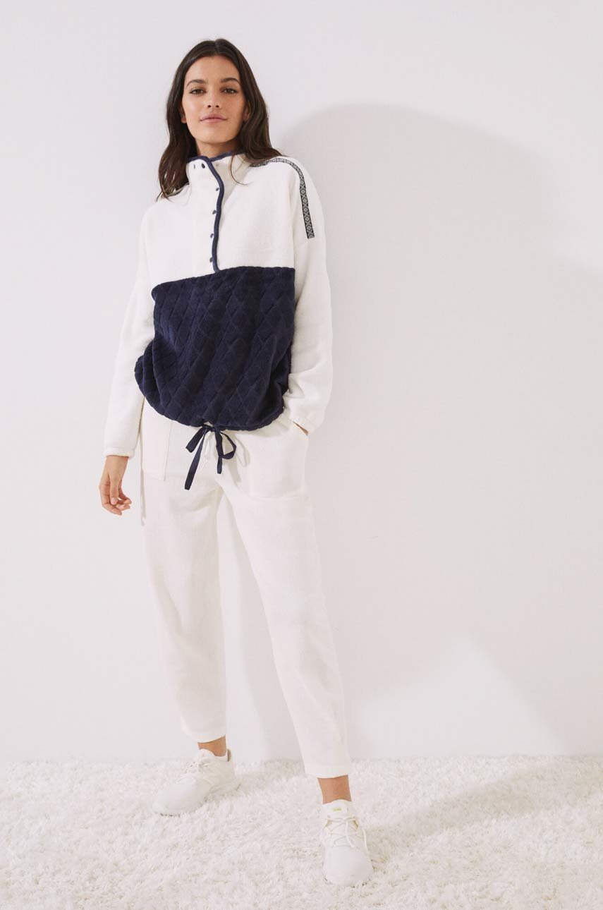 women'secret Домашен панталон Winter Nomad в бяло - Pepit.bg