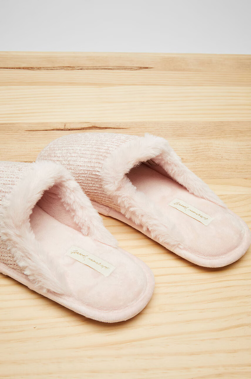 women'secret Пантофи - Pepit.bg