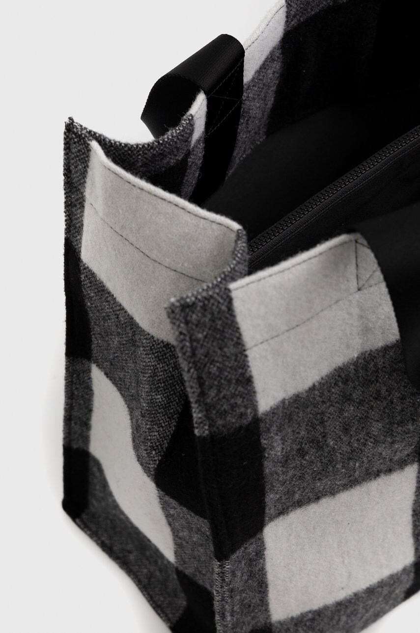 Woolrich Чанта в черно - Pepit.bg