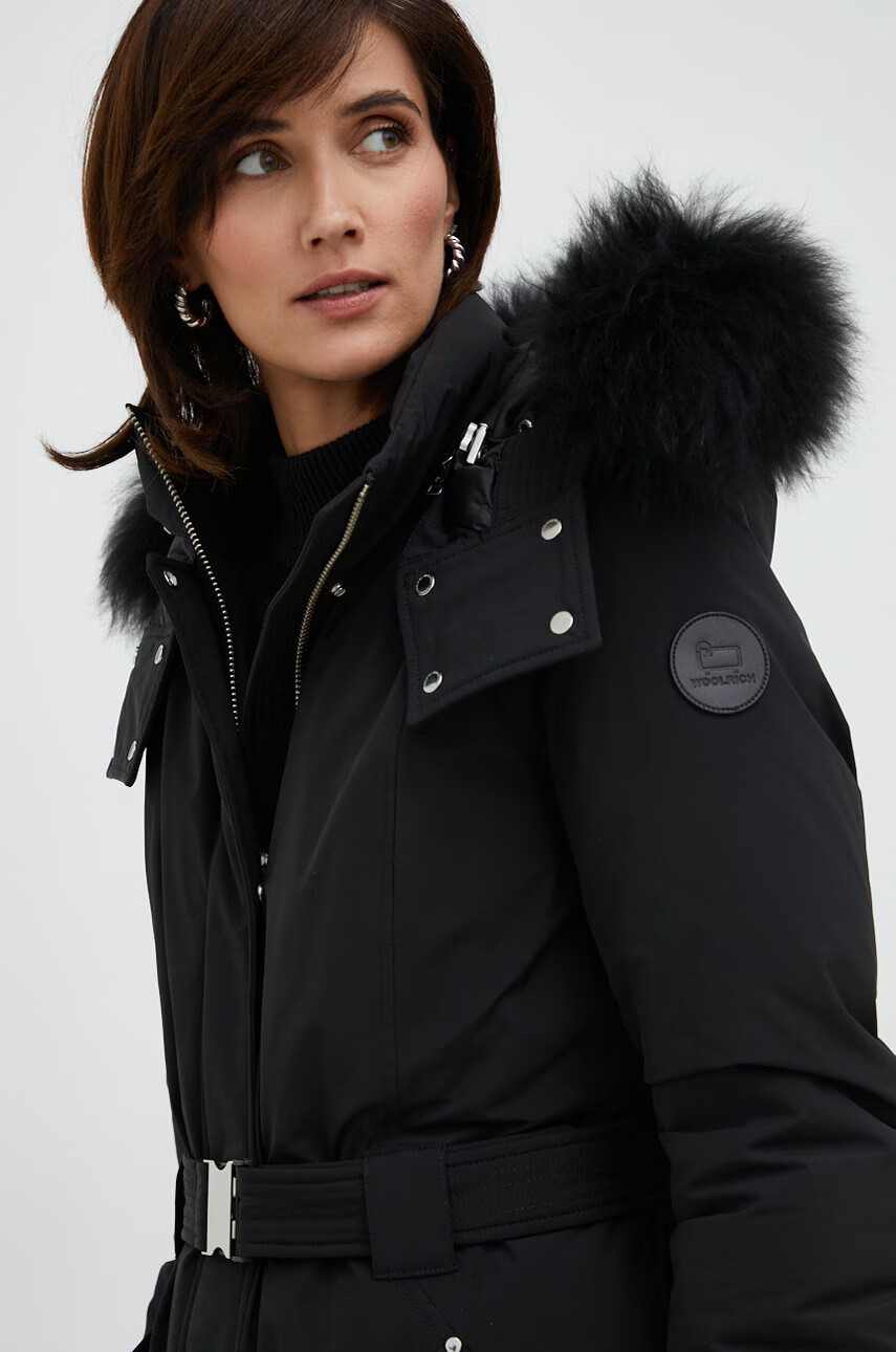 Woolrich Пухено яке в черно със зимна изолация - Pepit.bg