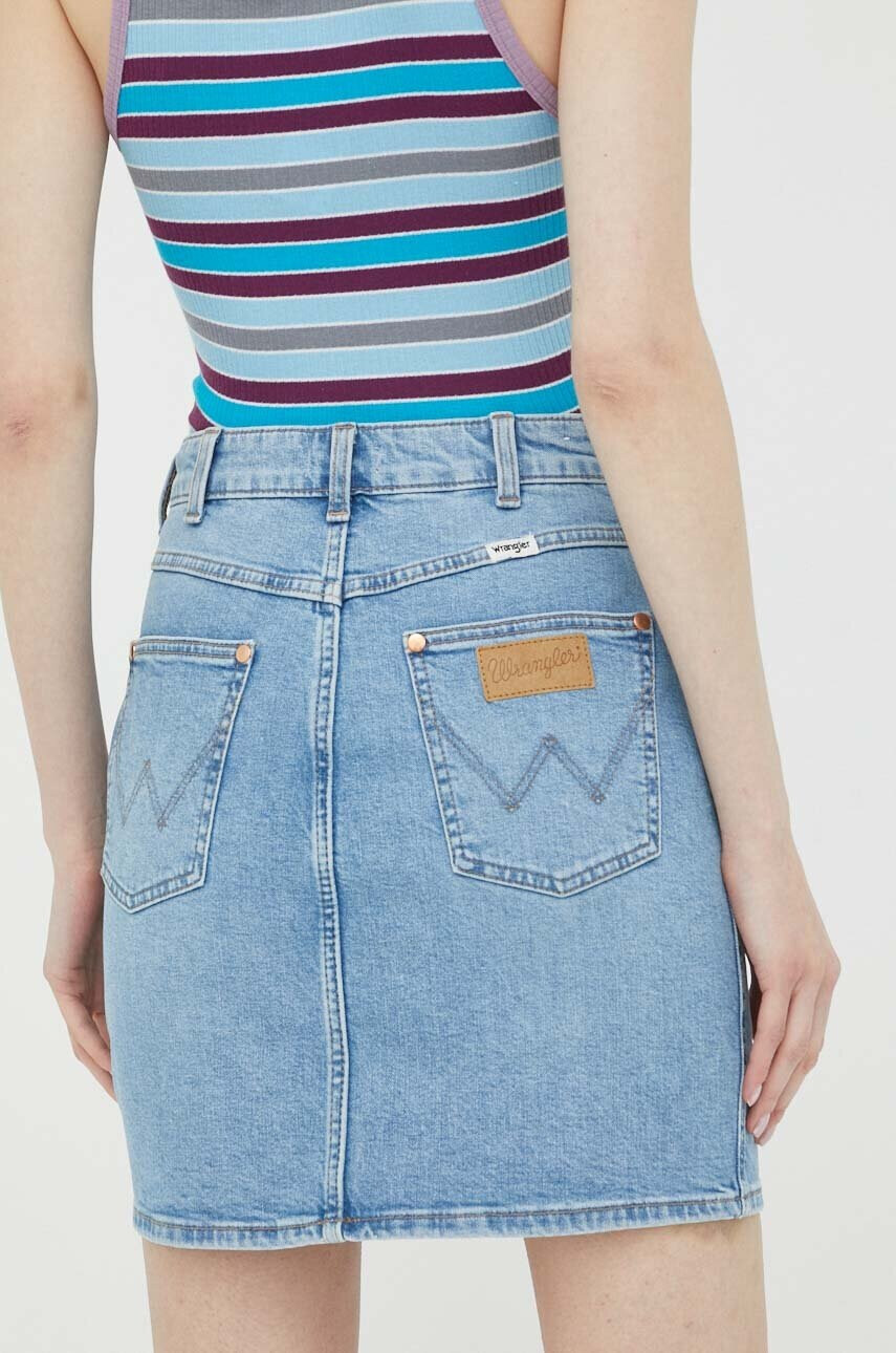 Wrangler Дънкова пола в синьо къс модел със стандартна кройка - Pepit.bg