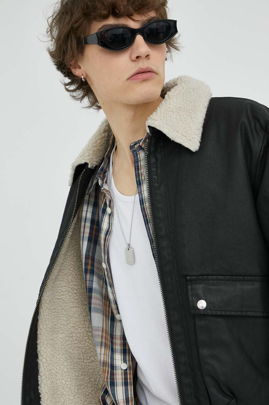 Wrangler Яке x Fender - Pepit.bg
