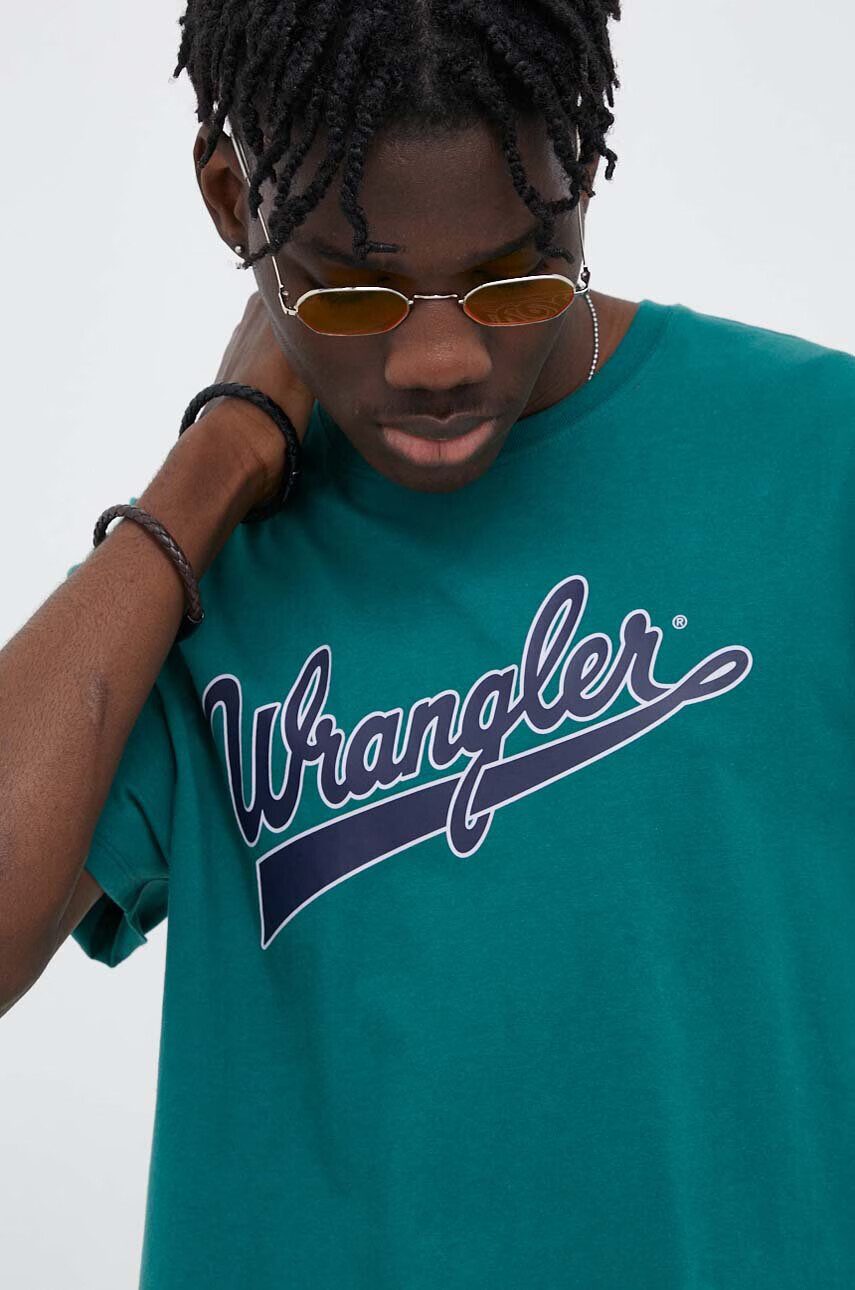 Wrangler Памучна тениска в зелено с принт - Pepit.bg