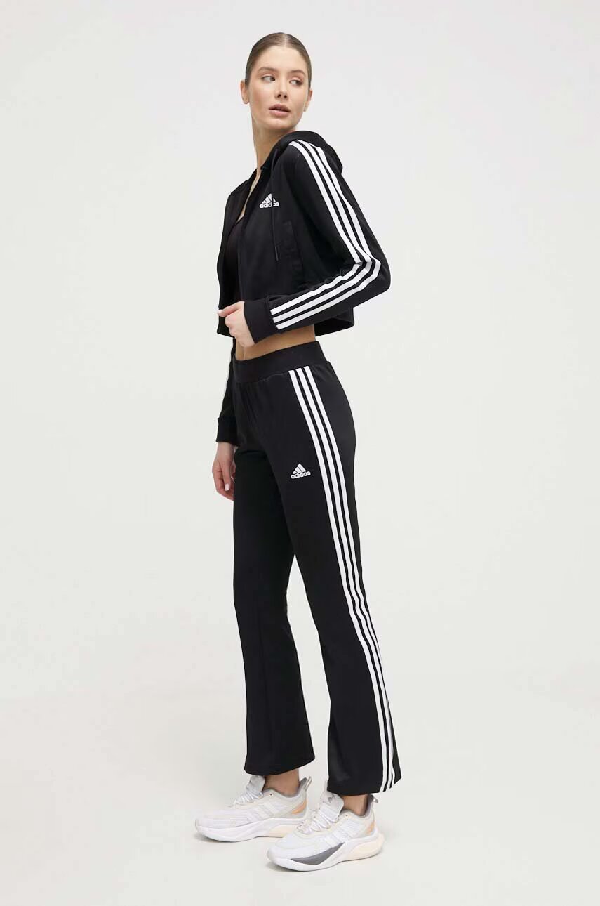 adidas Анцуг