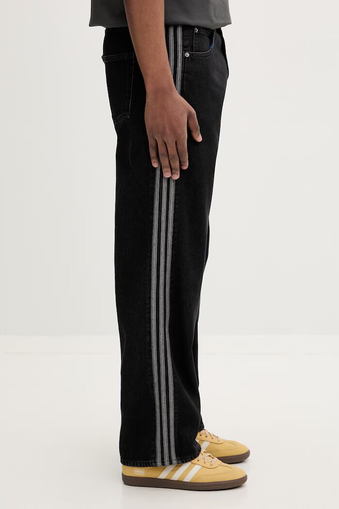 adidas Originals дънки регулярни мъжки Firebird черни KD1497