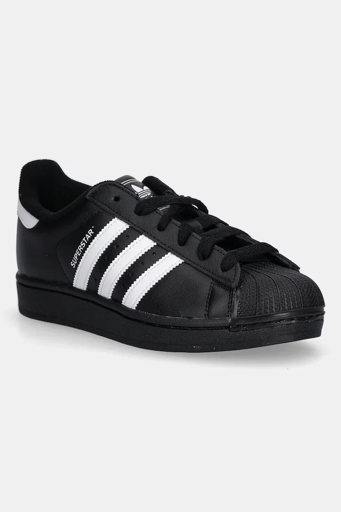 adidas Originals Маратонки Superstar II в черно JH9977