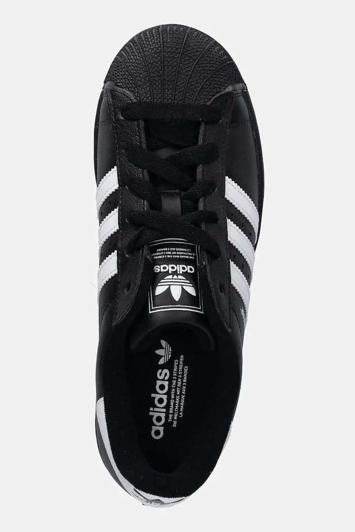adidas Originals Маратонки Superstar II в черно JH9977