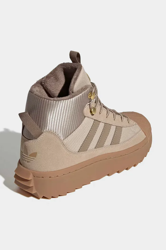 adidas Originals обувки зимни обувки за деца SUPERSTAR WINTER TREK бежови KJ9814