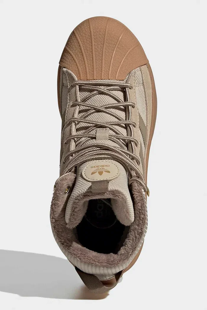 adidas Originals обувки зимни обувки за деца SUPERSTAR WINTER TREK бежови KJ9814