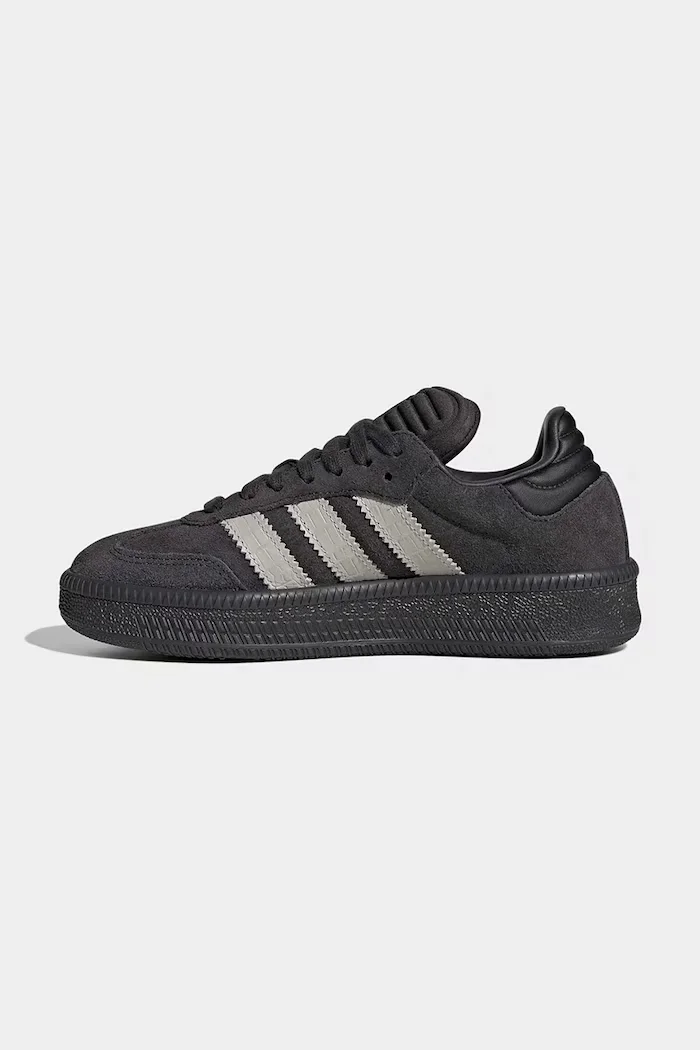 adidas Originals SAMBA XLG маратонки за деца от велур кафяви JP9521