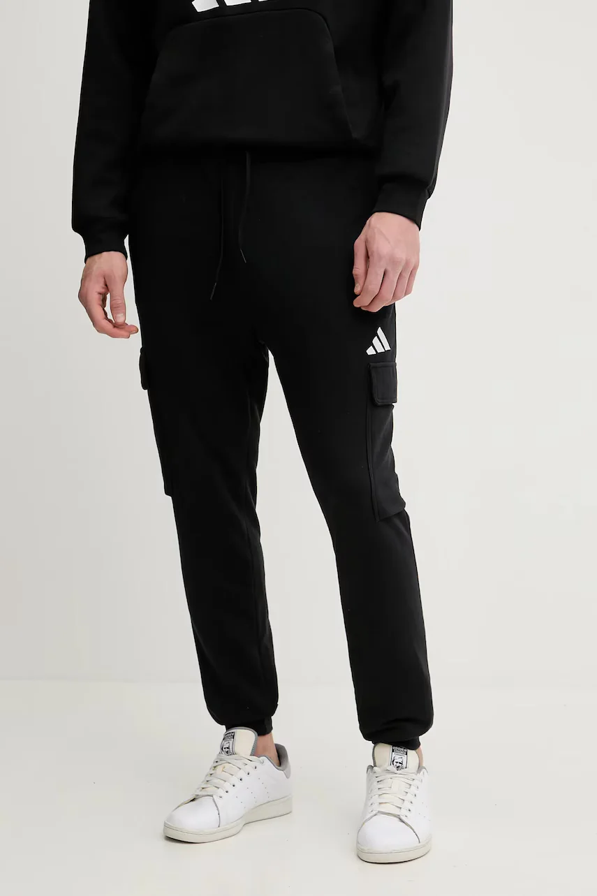 adidas Спортен панталон Feelcozy