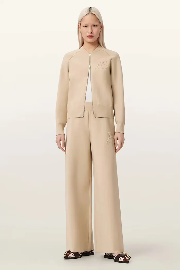 AllSaints Панталон SONNY в бежово със стандартна кройка със стандартна талия W029TE