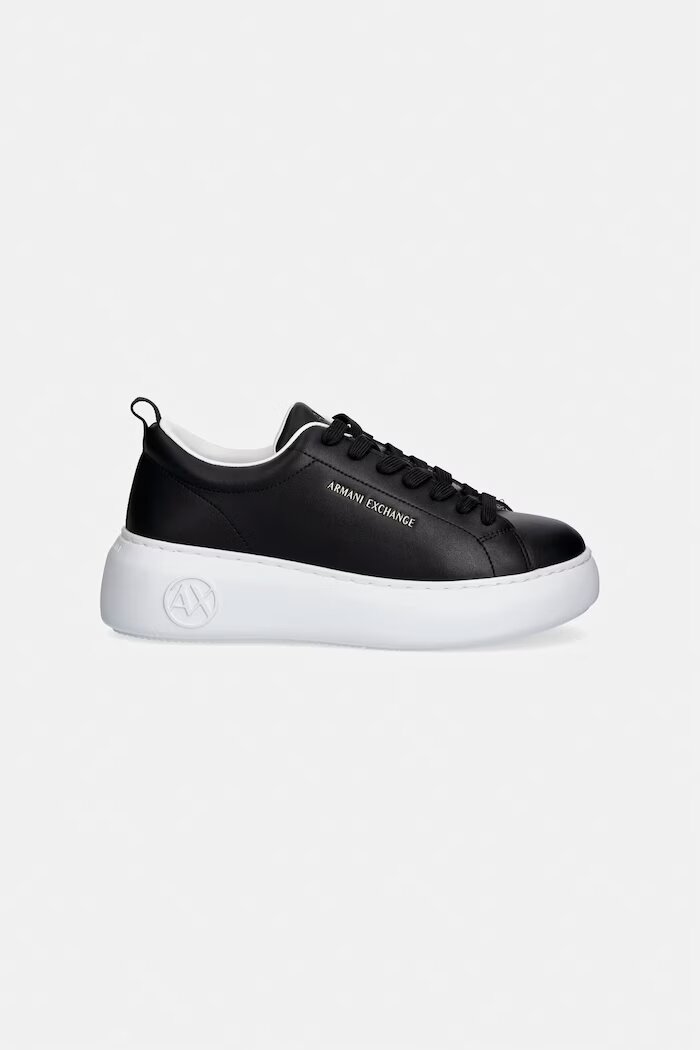 Armani Exchange Маратонки Женски черни XW002790